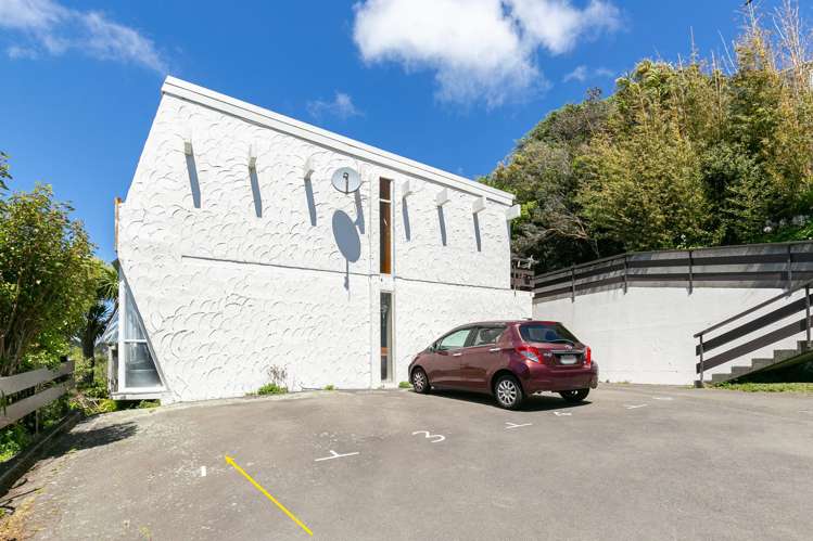 1/17 Wrights Hill Road Karori_12