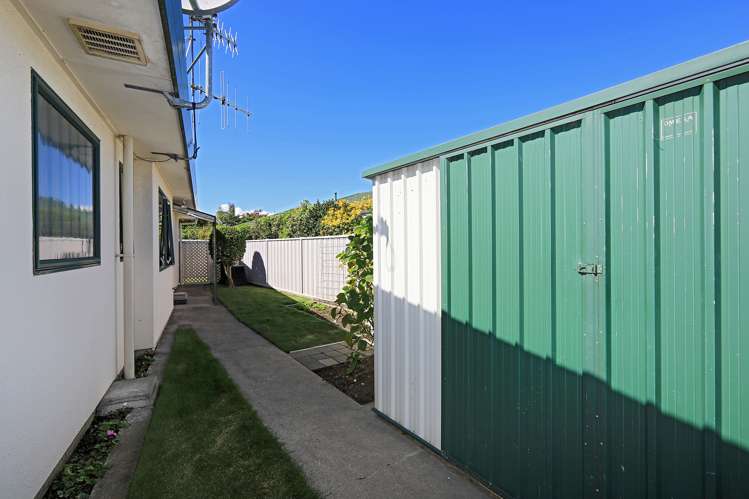8 Ebury Mews Taradale_17