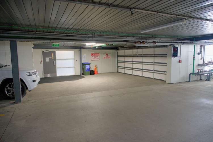 20/269 Wakefield Quay Stepneyville_17