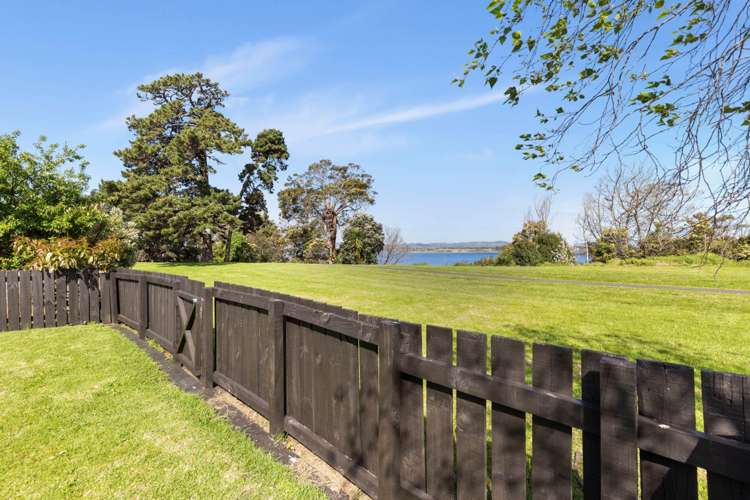 114 Carnoustie Drive Wattle Downs_17