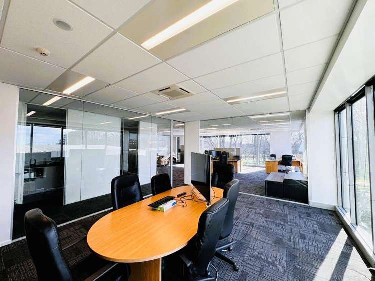 22 Moorhouse Avenue Addington_1