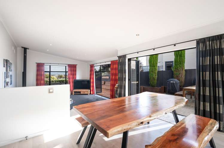 1 Olympus Way Richmond_7