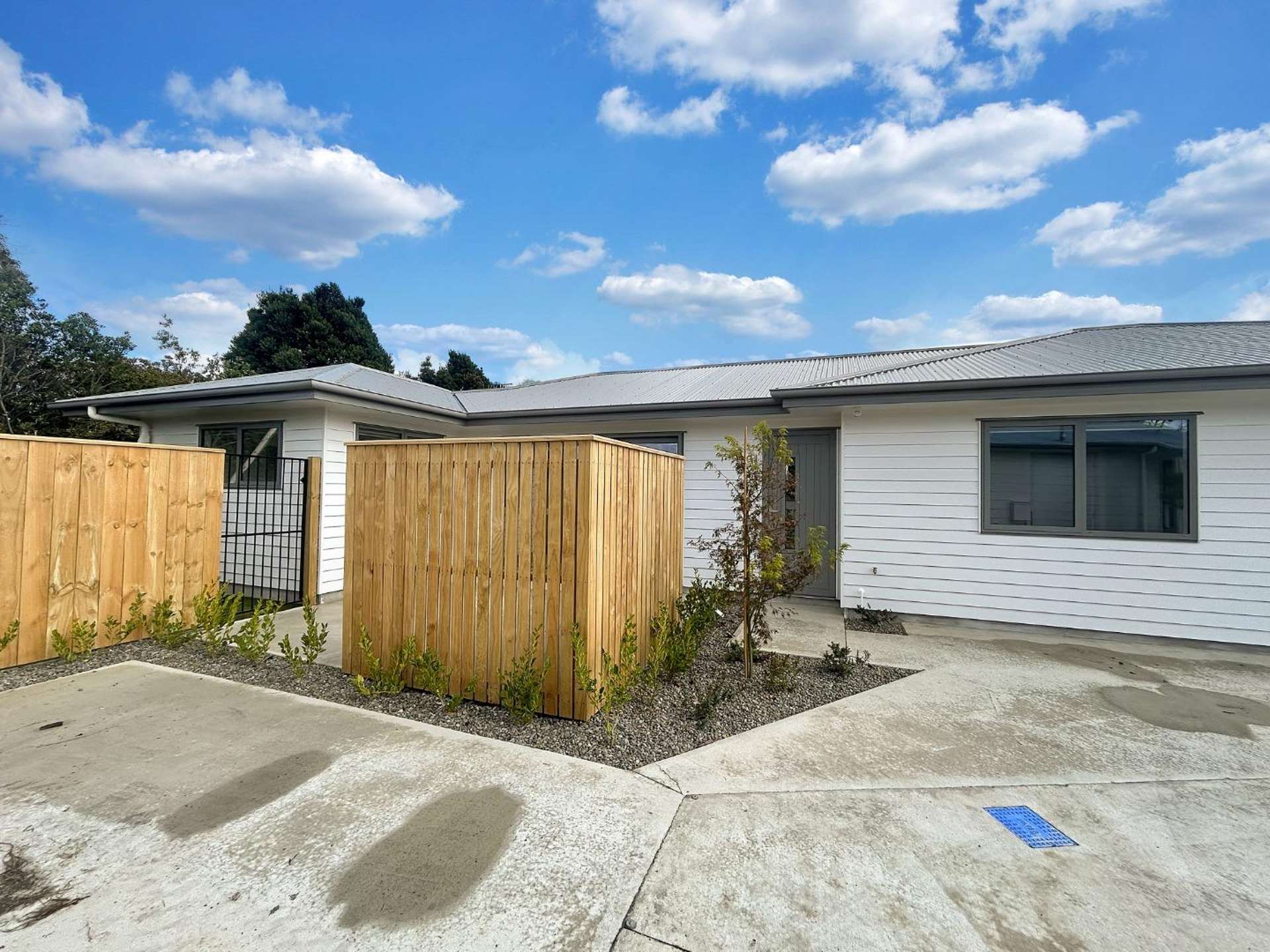 420C Tremaine Avenue 10930_0