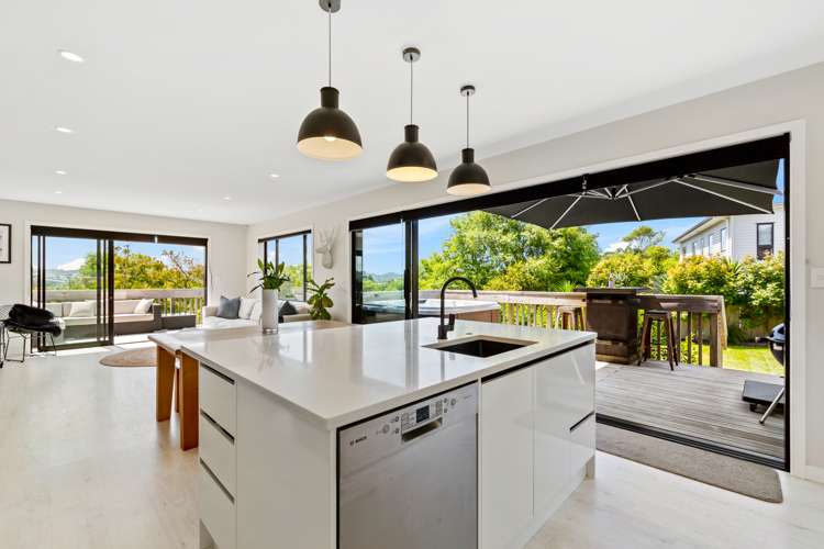 7 Nerehana Place Red Beach_5