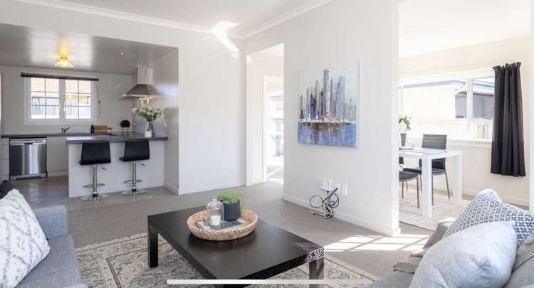 89 Creek Road Allenton_3