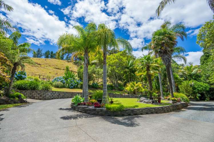 14 Tahunatapu Road Parua Bay_11