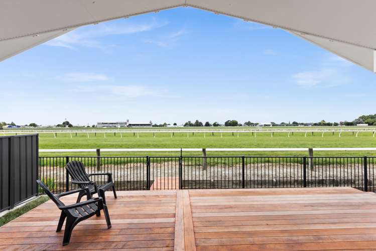 9 Raceview Close Raureka_17