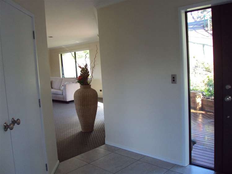 7 Paine Brown Way Russell_6