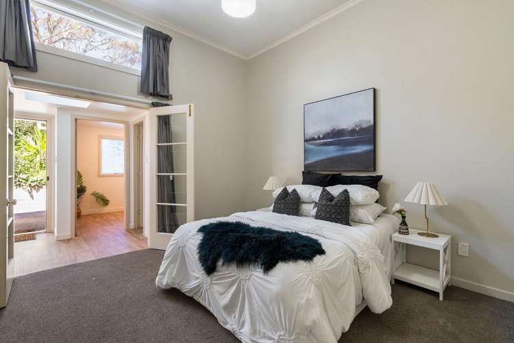 1 Pitarua Street Thorndon_8