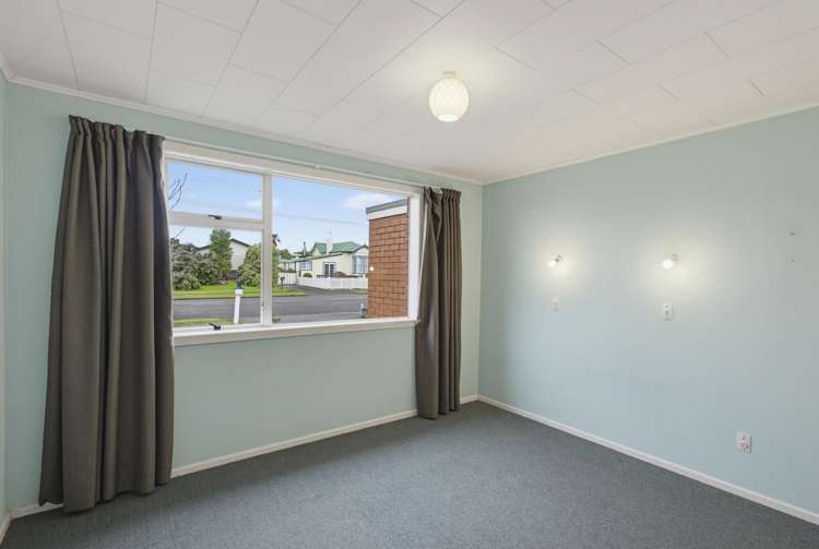 5 Parker Avenue Levin_12