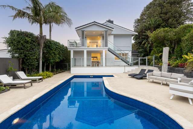 Effortless Family Living & Views!