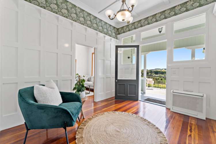 1539 State Highway 16 Helensville_5