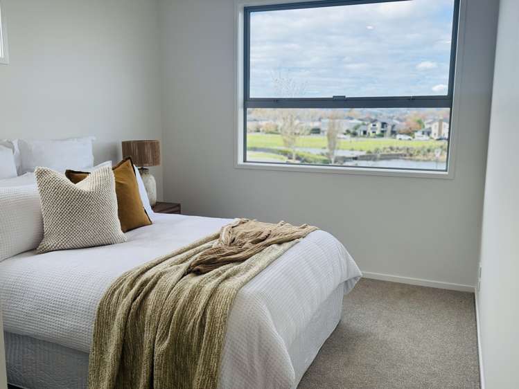 75 Costa Viva Crescent Karaka_8