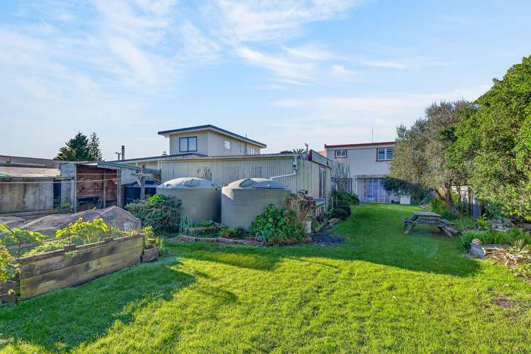 44 Pinedale Crescent Riversdale Beach_3