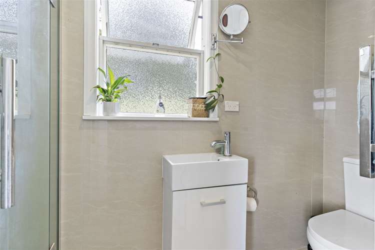 301 South Road Mauriceville_11