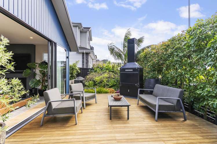 2 Tawatawa Street Long Bay_8