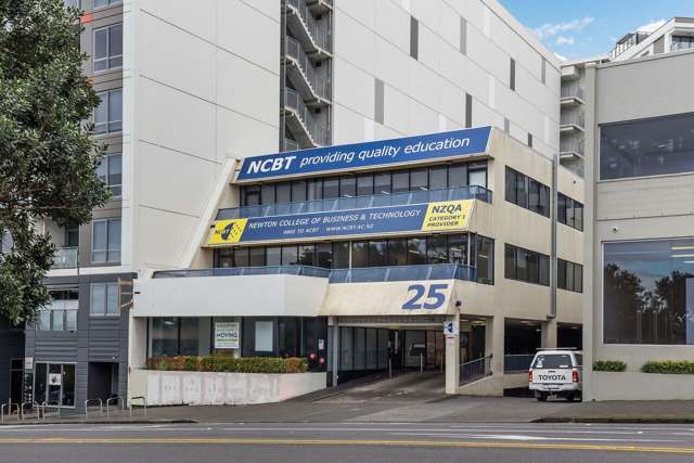 2/25 Union Street City Centre_1