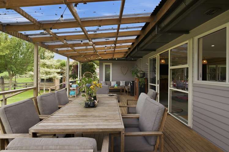 945 Waikite Valley Road Waikite Valley_1