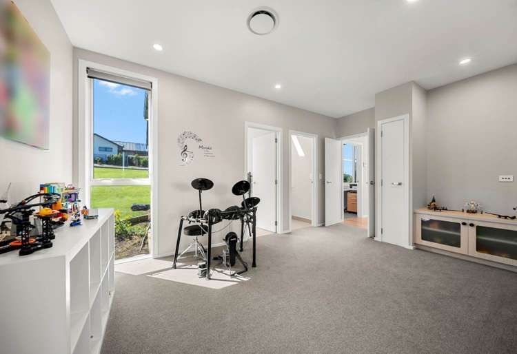 14 Rongoa Road Okura Bush_18