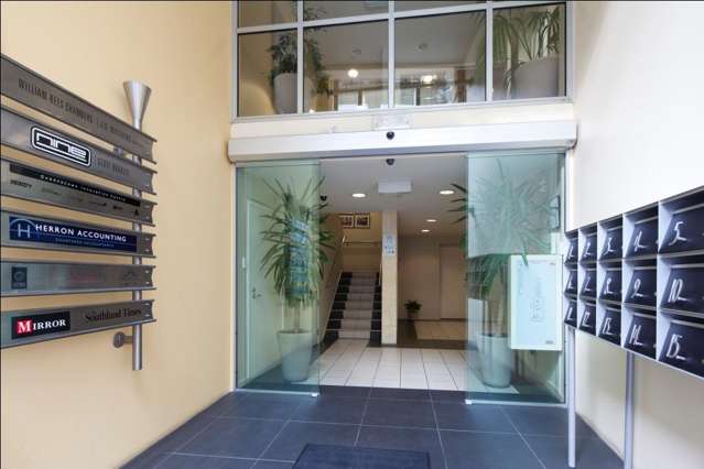 19 Rees Street Queenstown_4