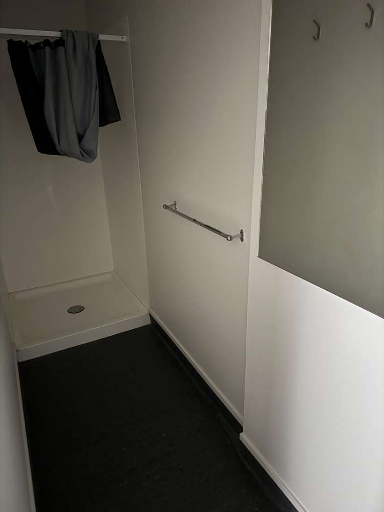 205 Hastings Street South (First Floor) Hastings_13