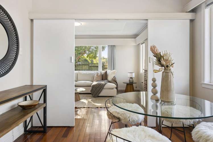 1/11-13 Waratah Street Birkenhead_2