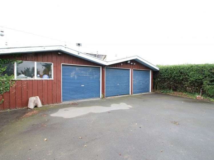 127 Middle Road Allenton_17