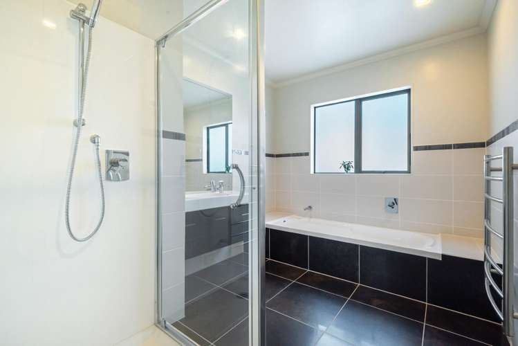 31 Oakway Drive Schnapper Rock_18