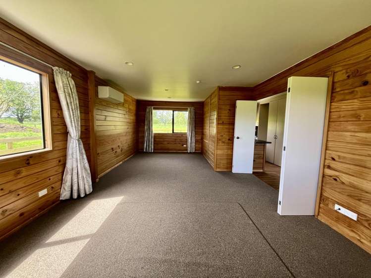 16 Factory Road Waimana_12