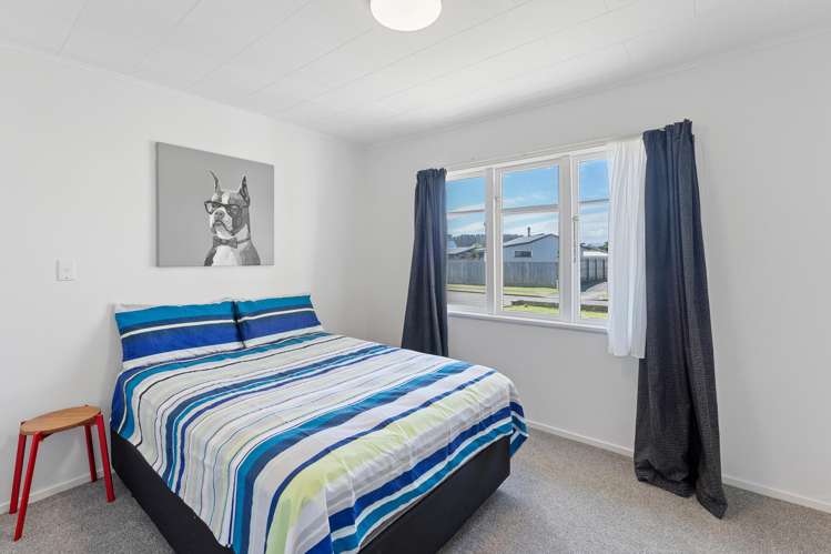 4 Colenso Place Otaki Beach_10