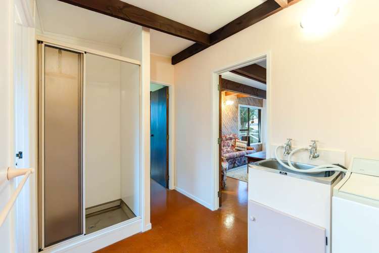 21 Mariners Grove Algies Bay_18