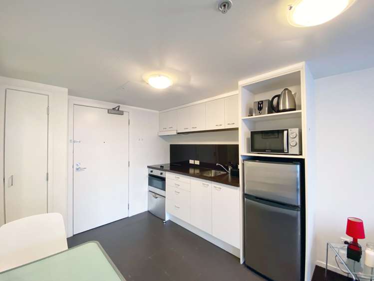 413/1 Hobson Street Auckland Central_6