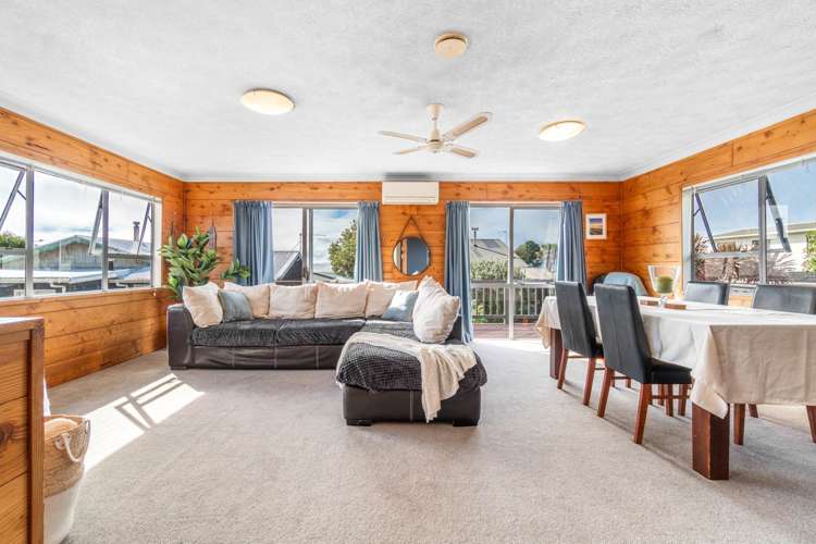 2/3 Clarks Beach Road Clarks Beach_2