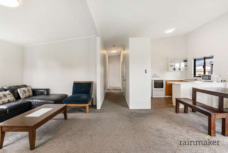 80a Kings Road Panmure_6