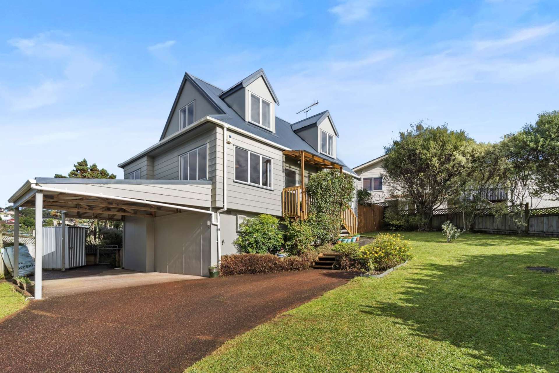 8 Tetrarch Place Totara Vale_0