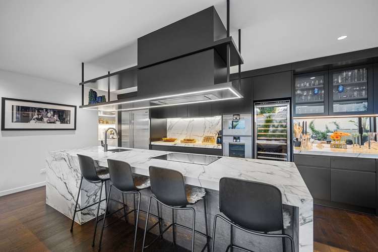 222 Hurstmere Road Takapuna_12