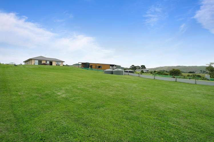 10 Waihinahina Way Mahia_29