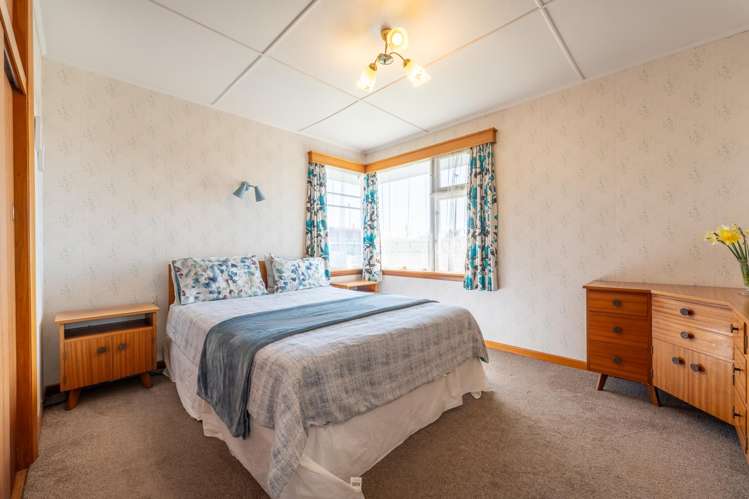 20 Sherratt Street West End_24