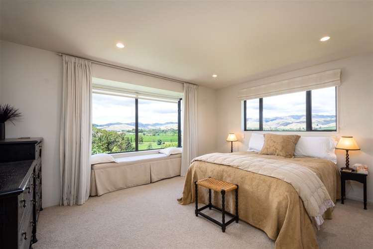 101 Marlborough Ridge Drive Fairhall_12