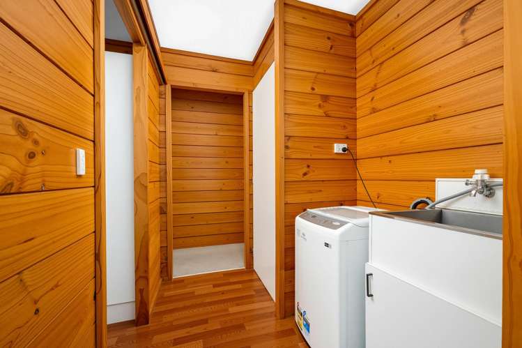 5/7 Duncan Avenue Te Atatu South_12