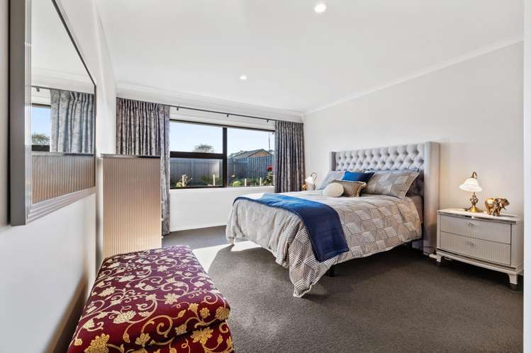 25 Chestnut Close Kelvin Grove_9