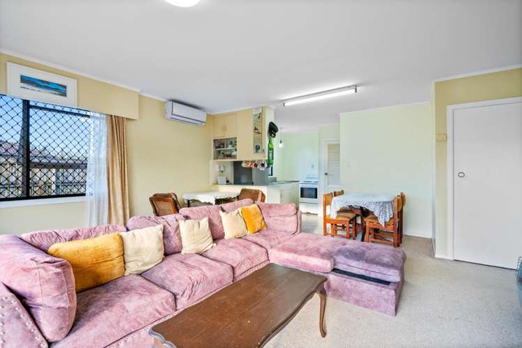 4/24 Robertson Road Favona_15