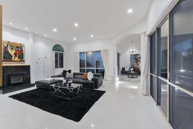 9 Burgundy Park Avenue_2