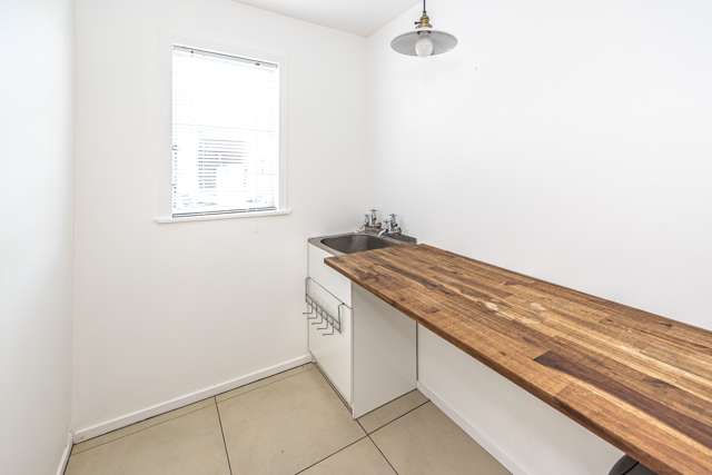 108 Carlton Avenue Tawhero_4