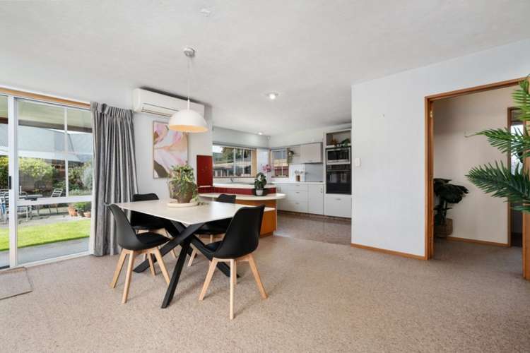 32 Townshend Crescent_4