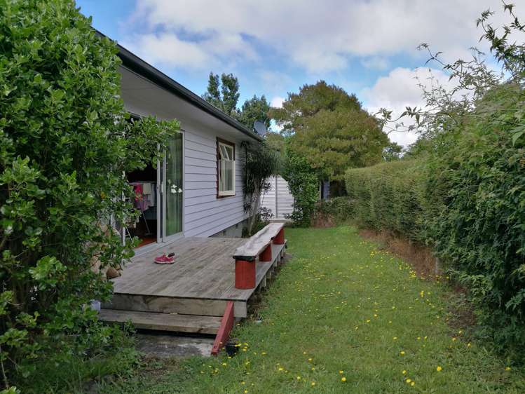 8 Ludlam Street Featherston_2