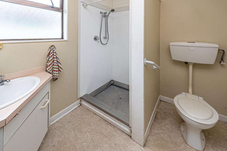 12B Cornwall Road Springvale_12