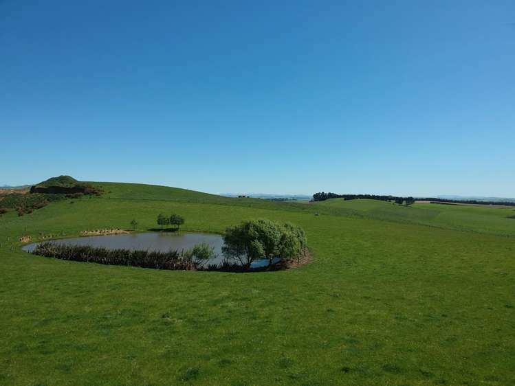 381 Island Stream Road Maheno_7