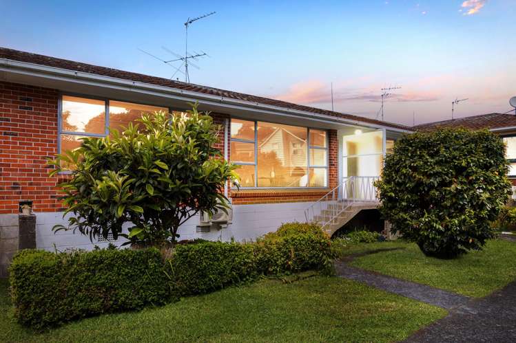 3/6 Peary Road Mount Eden_3