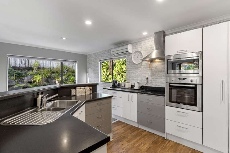 1 Lysaght Place Welcome Bay_6